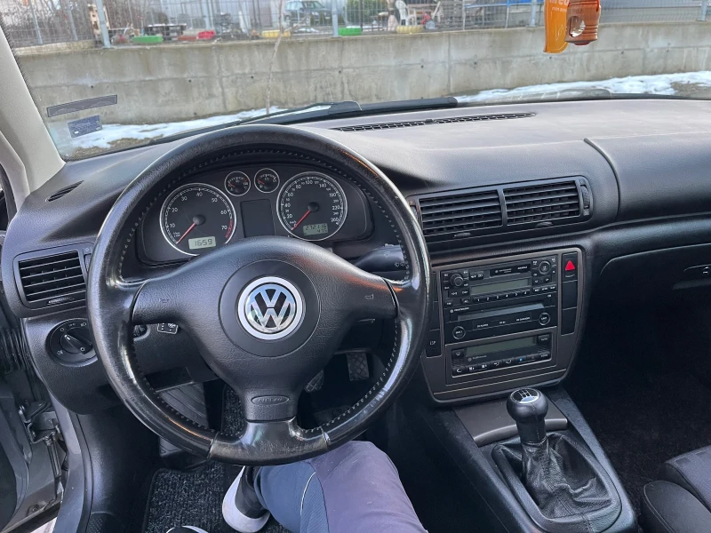 VW Passat 1.8T / LPG, снимка 12 - Автомобили и джипове - 48736529