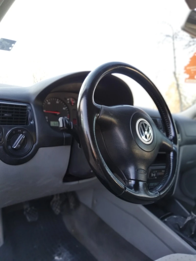 VW Golf 1.9 90кс 4 Motion , снимка 12 - Автомобили и джипове - 49470060