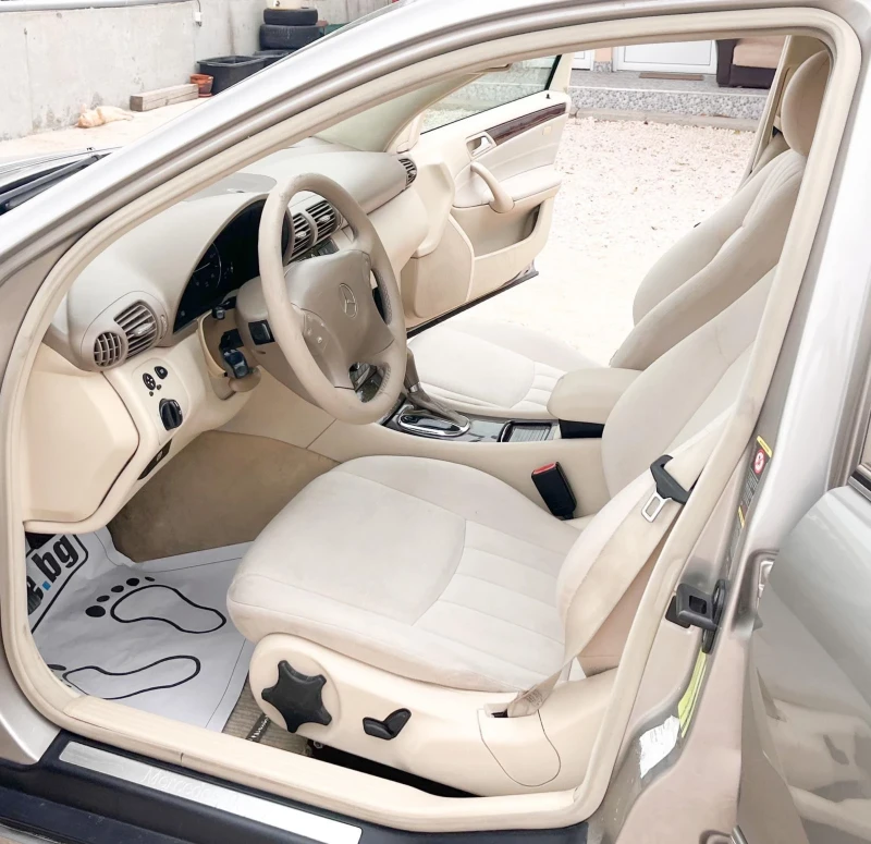 Mercedes-Benz C 200 Avtomat 2.2cdi Face , снимка 10 - Автомобили и джипове - 52639198