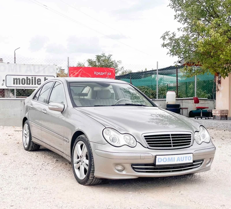 Mercedes-Benz C 200 Avtomat 2.2cdi Face , снимка 3 - Автомобили и джипове - 52639198