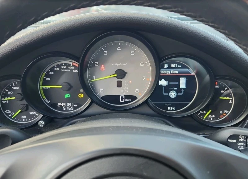 Porsche Panamera S 3.0L V6 HYBRID , снимка 8 - Автомобили и джипове - 52526460