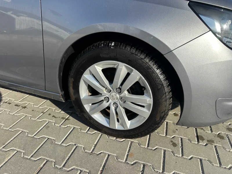 Peugeot 308 1.6hdi 99к.с Euro6  Лед Навигация , снимка 16 - Автомобили и джипове - 52632121