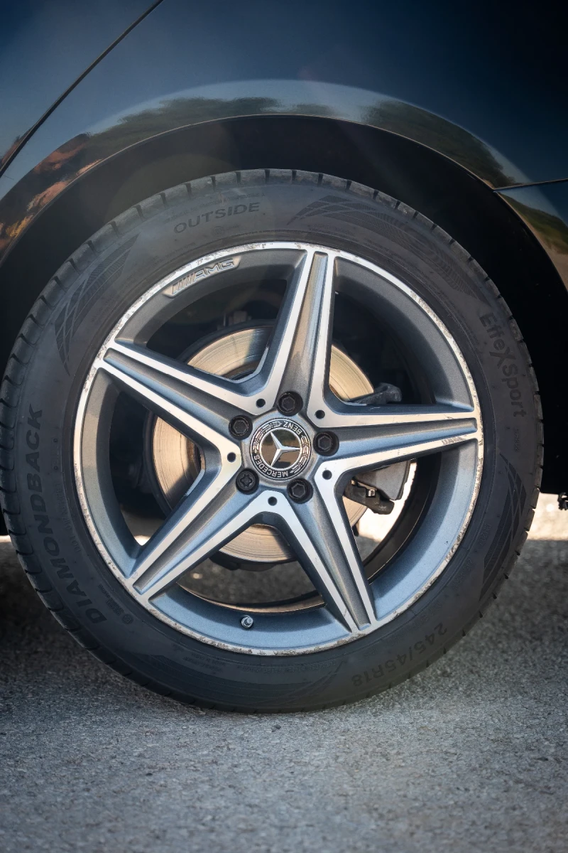 Mercedes-Benz 220, снимка 5 - Автомобили и джипове - 52673103