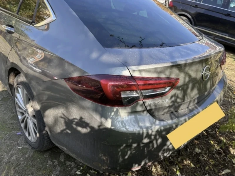 Opel Insignia Grand Sport, снимка 5 - Автомобили и джипове - 53206334