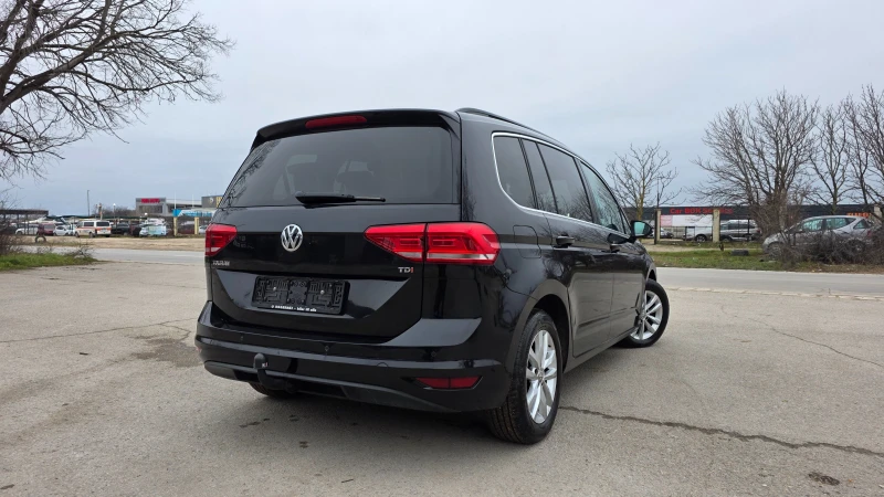 VW Touran KATO ЧИСТО НОВ/1.6d/110hp/7m, снимка 5 - Автомобили и джипове - 53434334