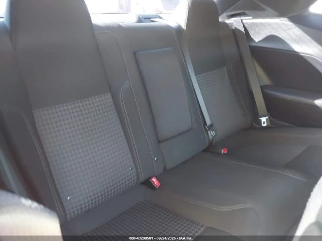 Dodge Challenger R/T 2016 - изображение 8