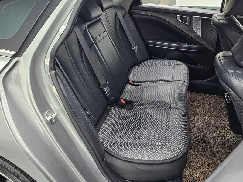 Kia K8 LPG* Подгрев* Обдухване* Подгрев* , снимка 16 - Автомобили и джипове - 54804505