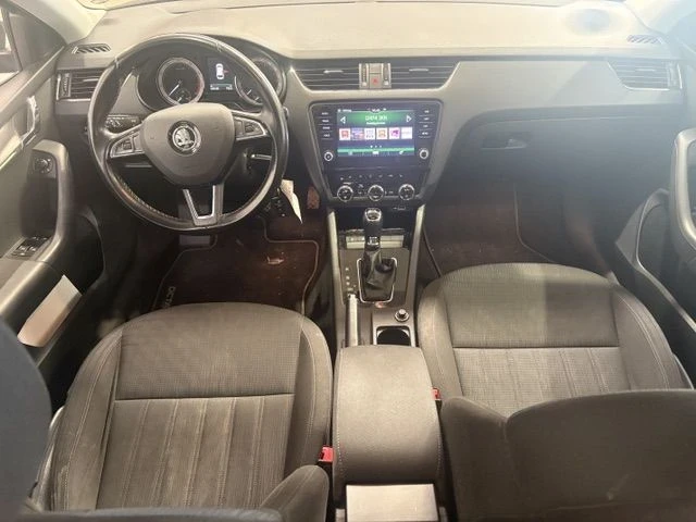 Skoda Octavia 1.5 TSI | 150hp | DSG7 | LED , снимка 8 - Автомобили и джипове - 56217105