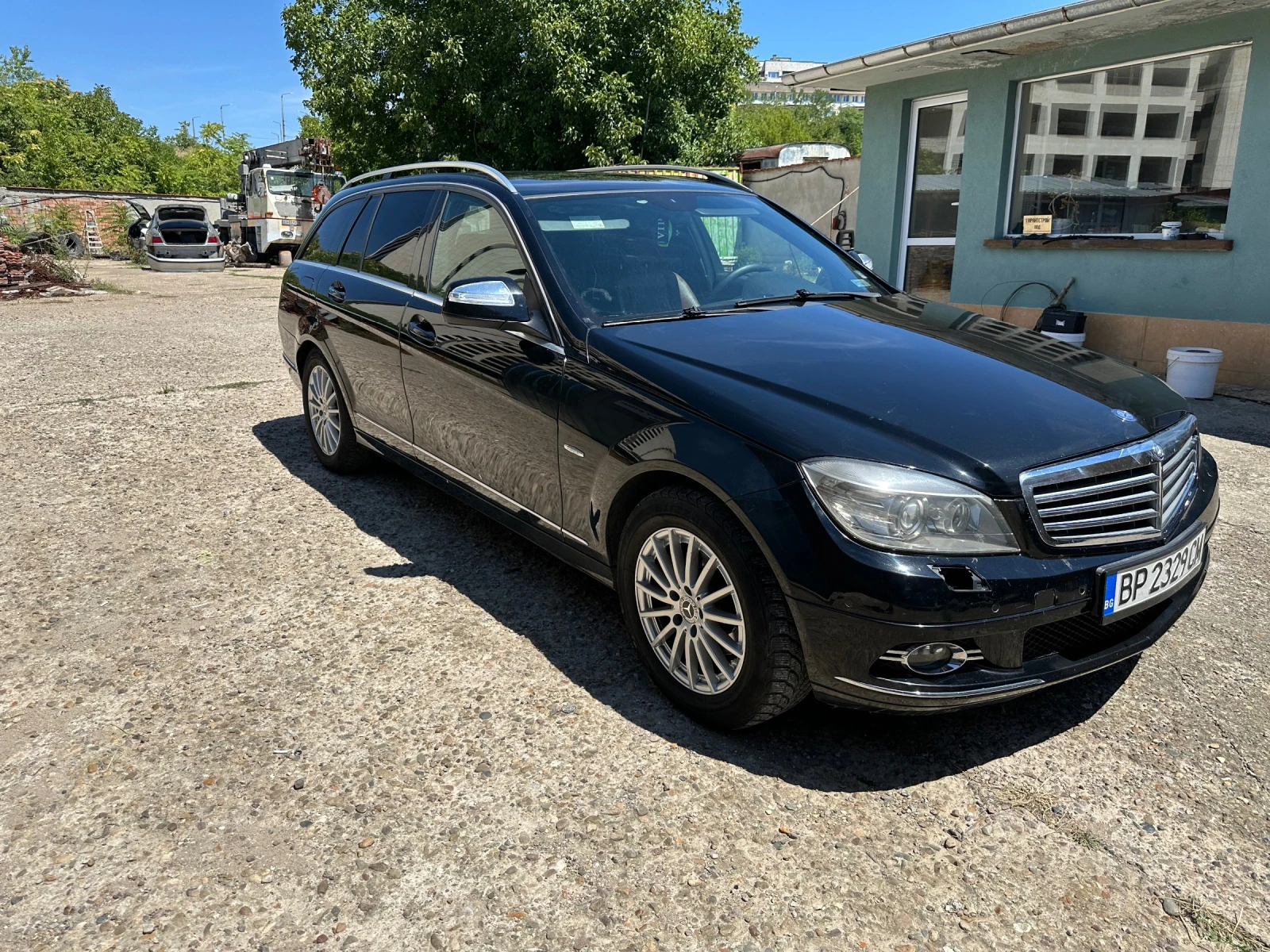 Mercedes-Benz C 220 AVANTGARD/НАВИ/КОЖА/ПОДГРЕВ - изображение 8