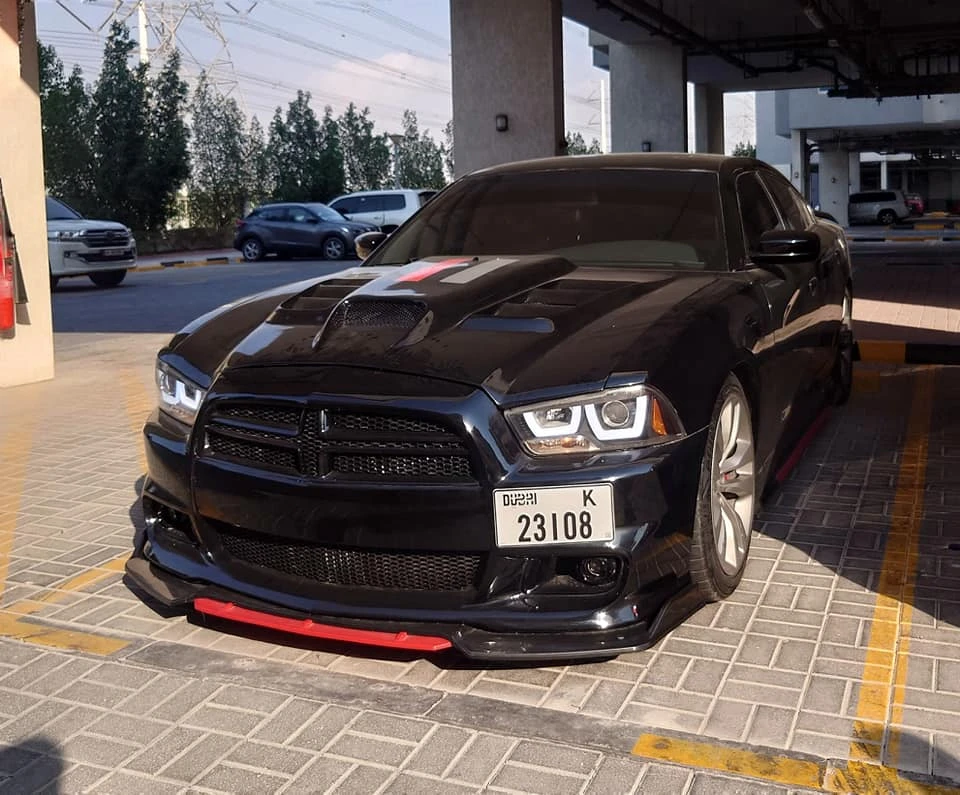 Dodge Charger SRT - изображение 2