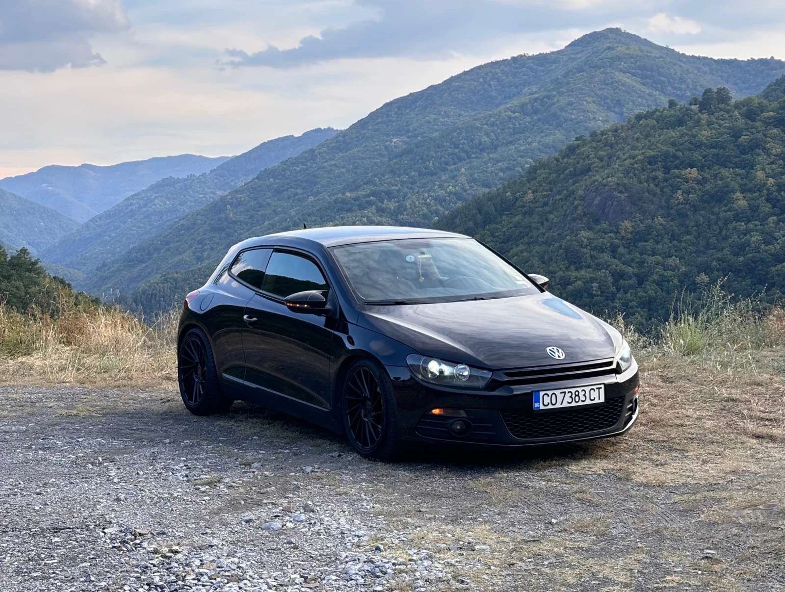 VW Scirocco 2.0 TDI - изображение 3
