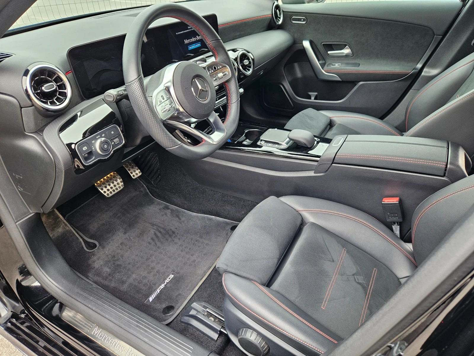 Mercedes-Benz A 180  - изображение 9