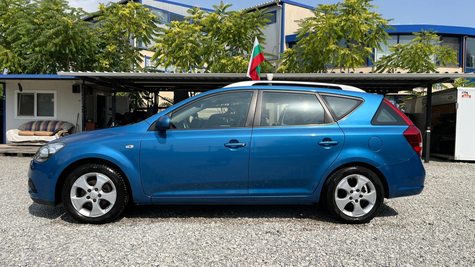 Kia Ceed SW 1, 6 COOL 90 - изображение 5