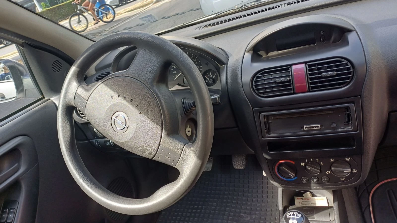 Opel Corsa  - изображение 6