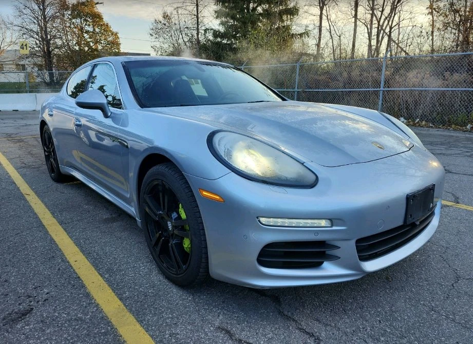 Porsche Panamera S 3.0L V6 HYBRID  - изображение 2