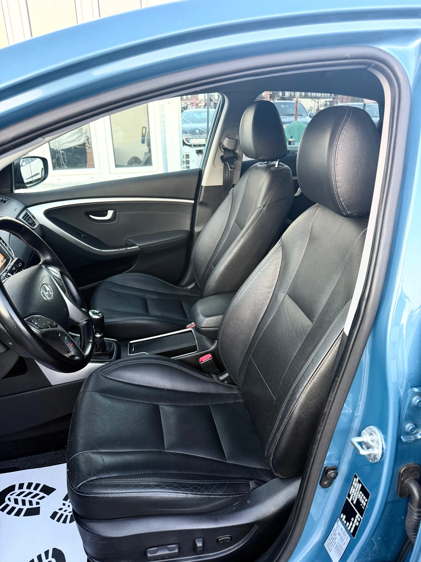 Hyundai I30 1.6I Facelift  Швейцария 135к.с - изображение 9