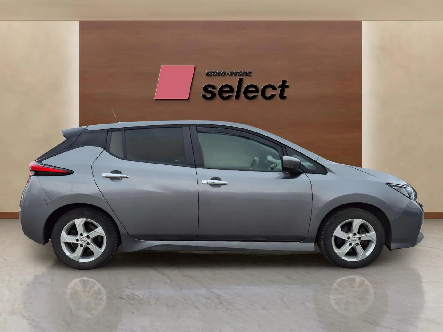 Nissan Leaf  40 KWh - изображение 8