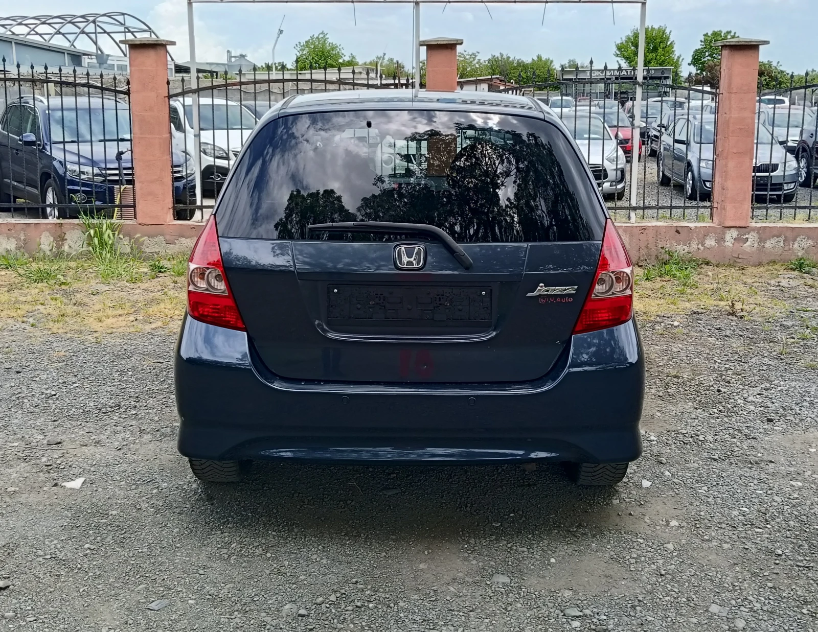 Honda Jazz 1.4i Газова уредба, снимка 5 - Автомобили и джипове - 54520856