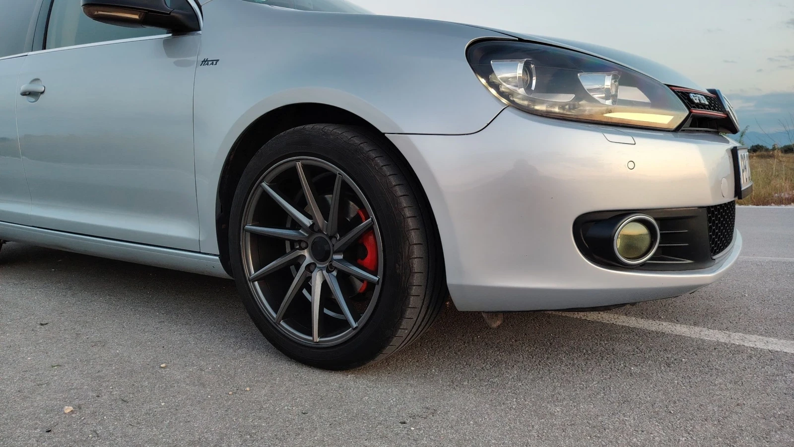 VW Golf 1.6TDI Variant , снимка 10 - Автомобили и джипове - 54812244