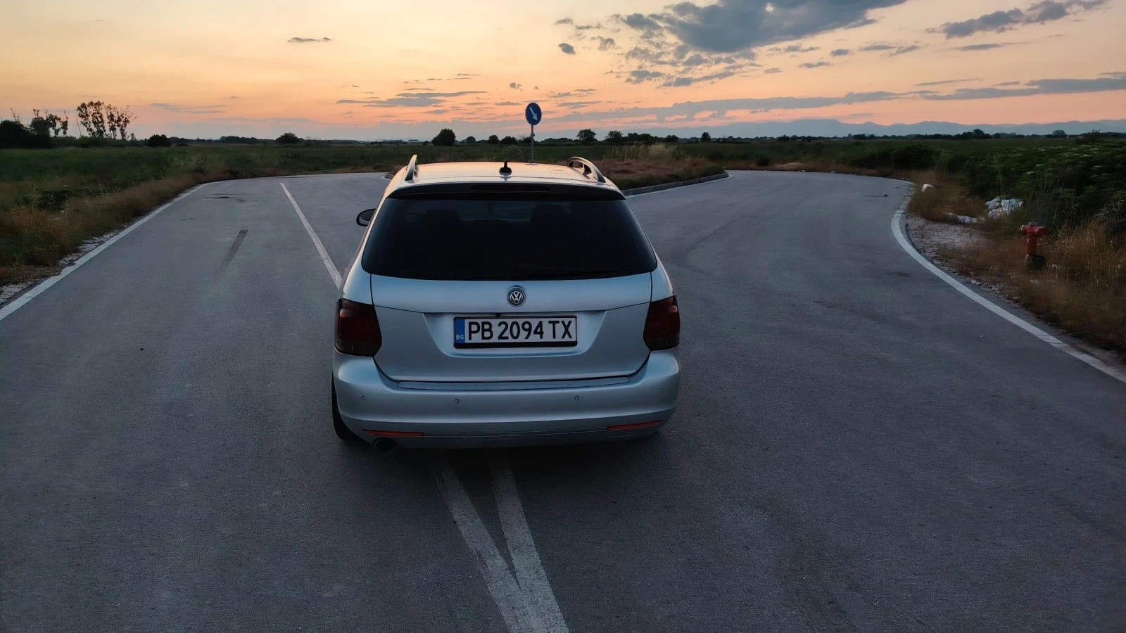 VW Golf 1.6TDI Variant , снимка 5 - Автомобили и джипове - 54812244