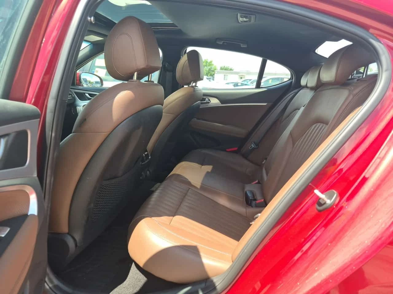 Genesis G70 * 2.0T Elite * АВТОКРЕДИТ БЕЗ ПЪРВОНАЧАЛНА ВНОСКА*, снимка 3 - Автомобили и джипове - 54992685