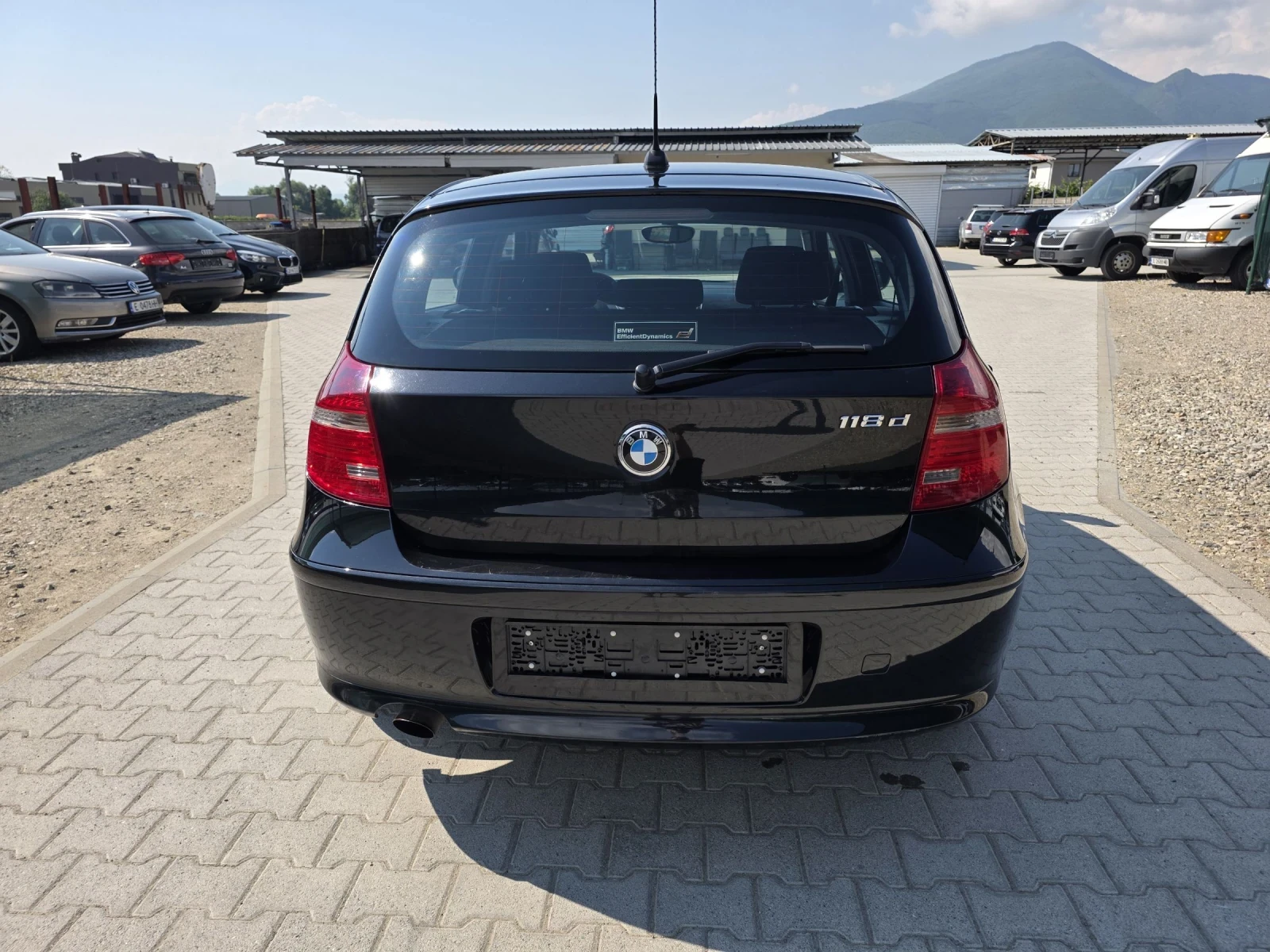 BMW 118 2.0D Euro5A Лизинг, снимка 6 - Автомобили и джипове - 55008195