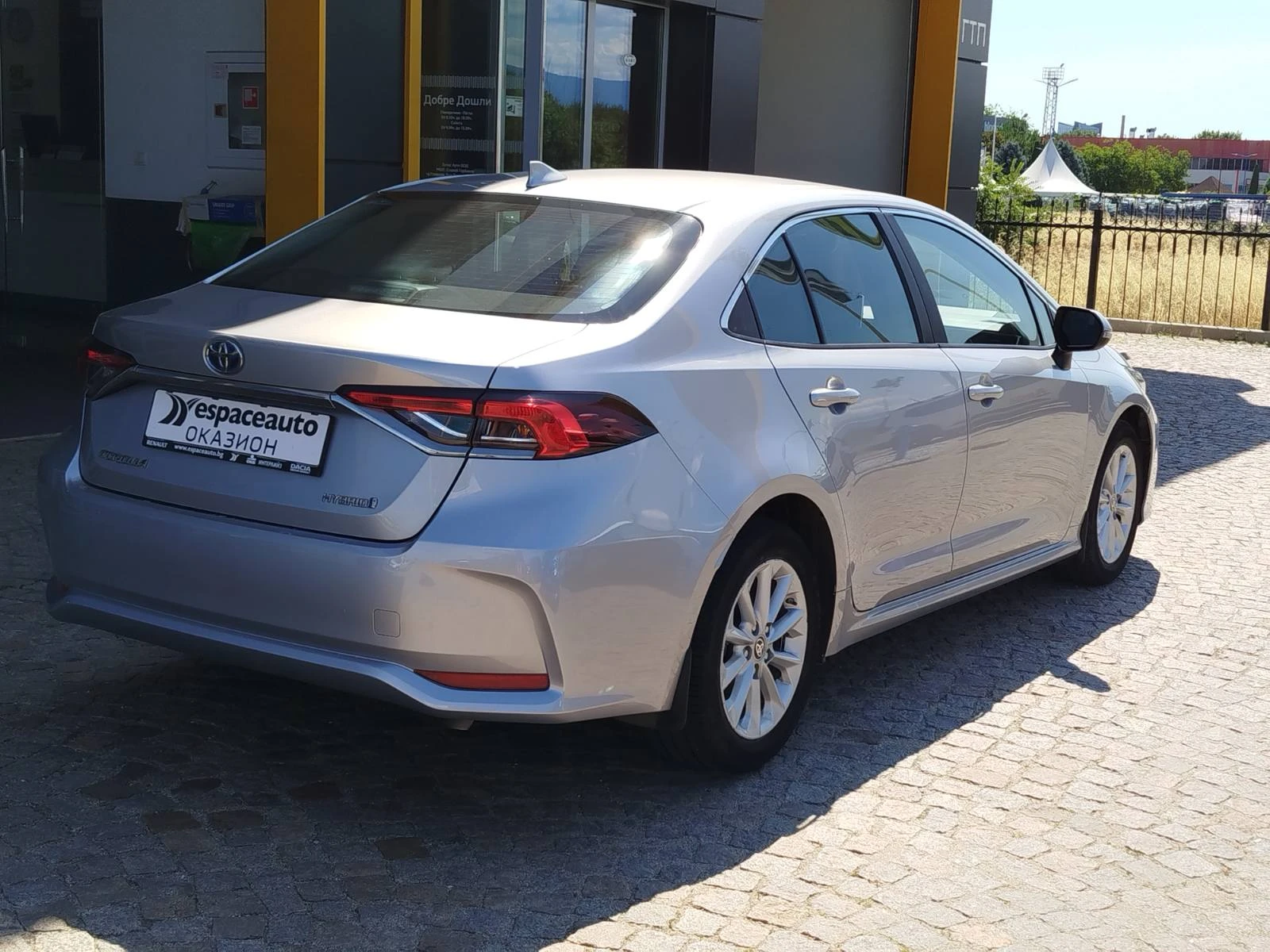 Toyota Corolla 1.8Hybrid/ 122к.с./ E-CVT, снимка 5 - Автомобили и джипове - 55186742