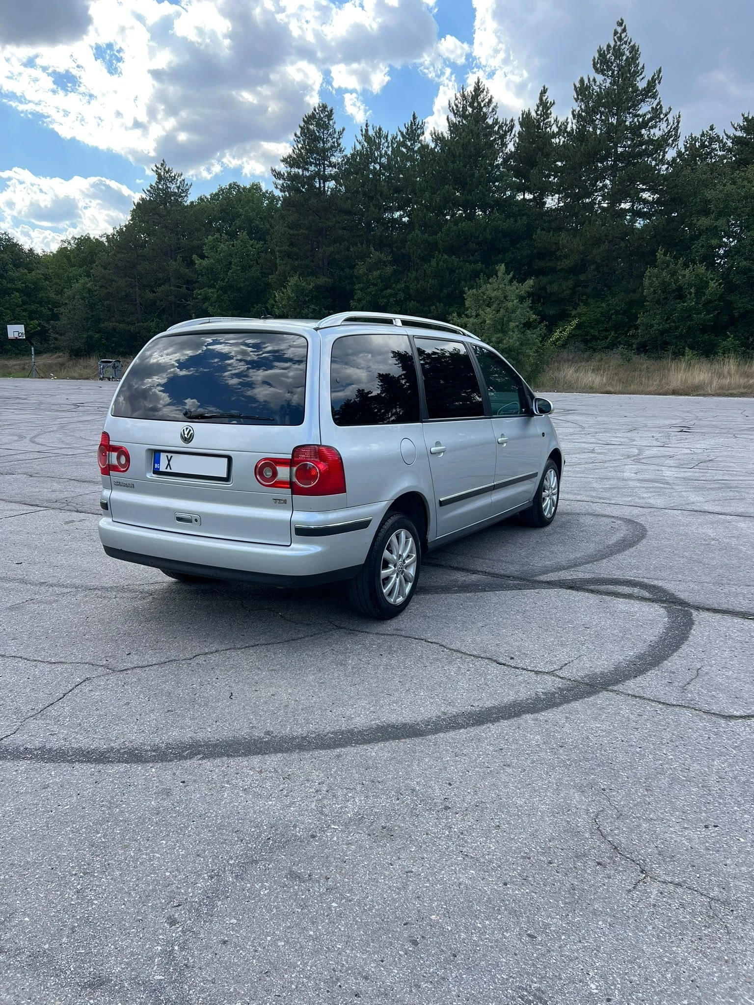 VW Sharan 1.9 TDI, 116К.С., КЛИМАТРОНИК, снимка 4 - Автомобили и джипове - 55472341