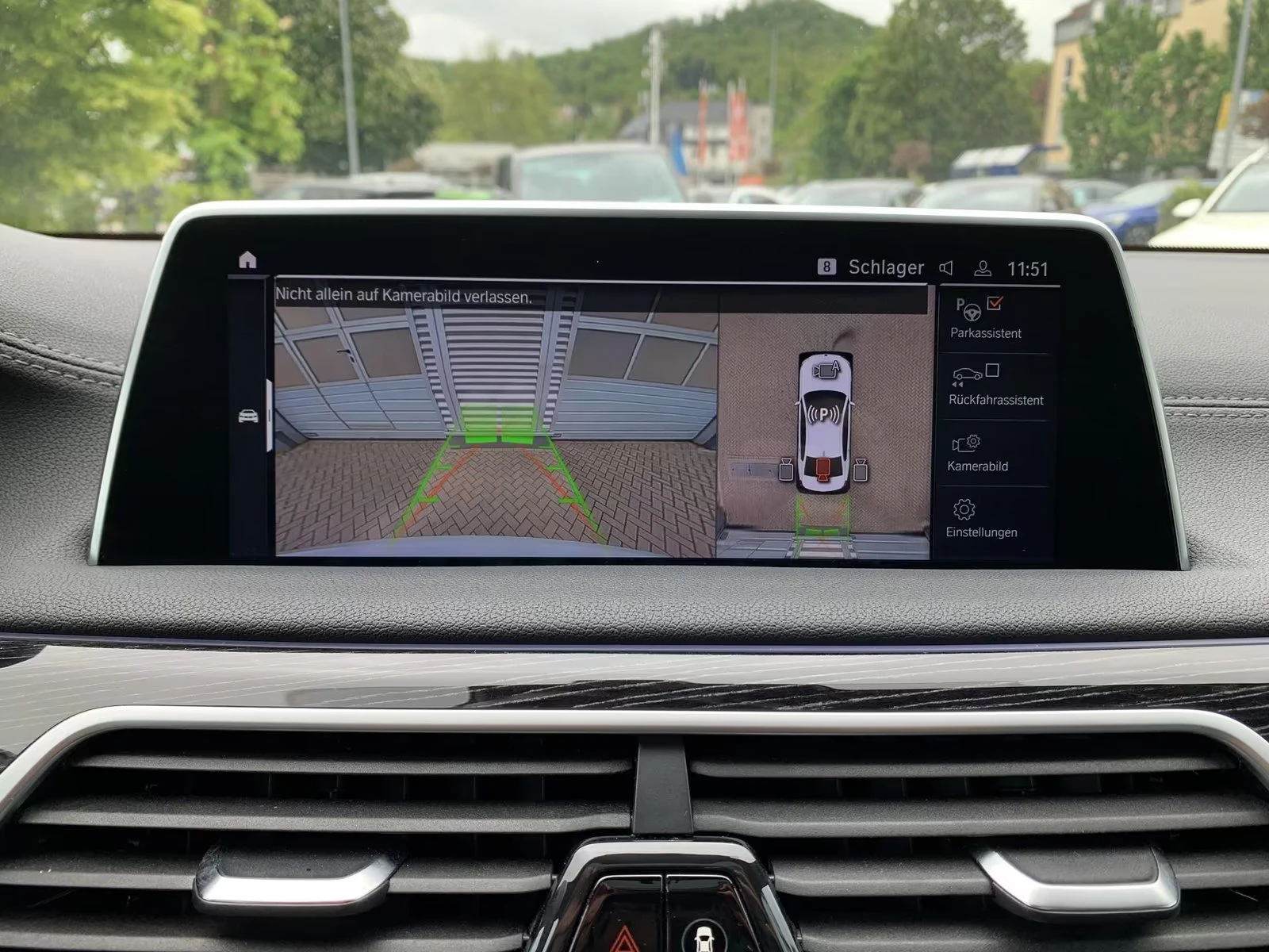 BMW 740 xDRIVE/340HP/M SPORT/PANO/HUD/H&K/MASS/667z, снимка 15 - Автомобили и джипове - 55484736