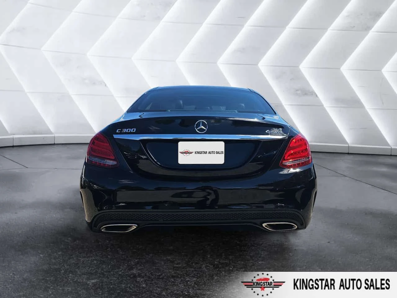 Mercedes-Benz C 300 * CARFAX * ОПЦИЯ ЗА АВТОКРЕДИТ * , снимка 4 - Автомобили и джипове - 55551698