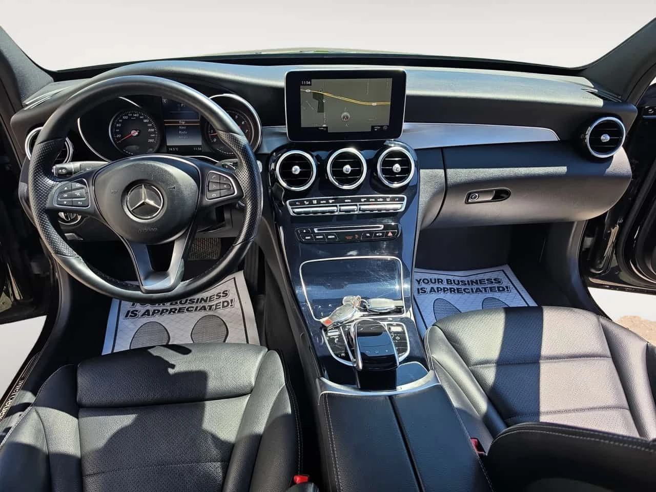 Mercedes-Benz C 300 * CARFAX * ОПЦИЯ ЗА АВТОКРЕДИТ * , снимка 9 - Автомобили и джипове - 55551698