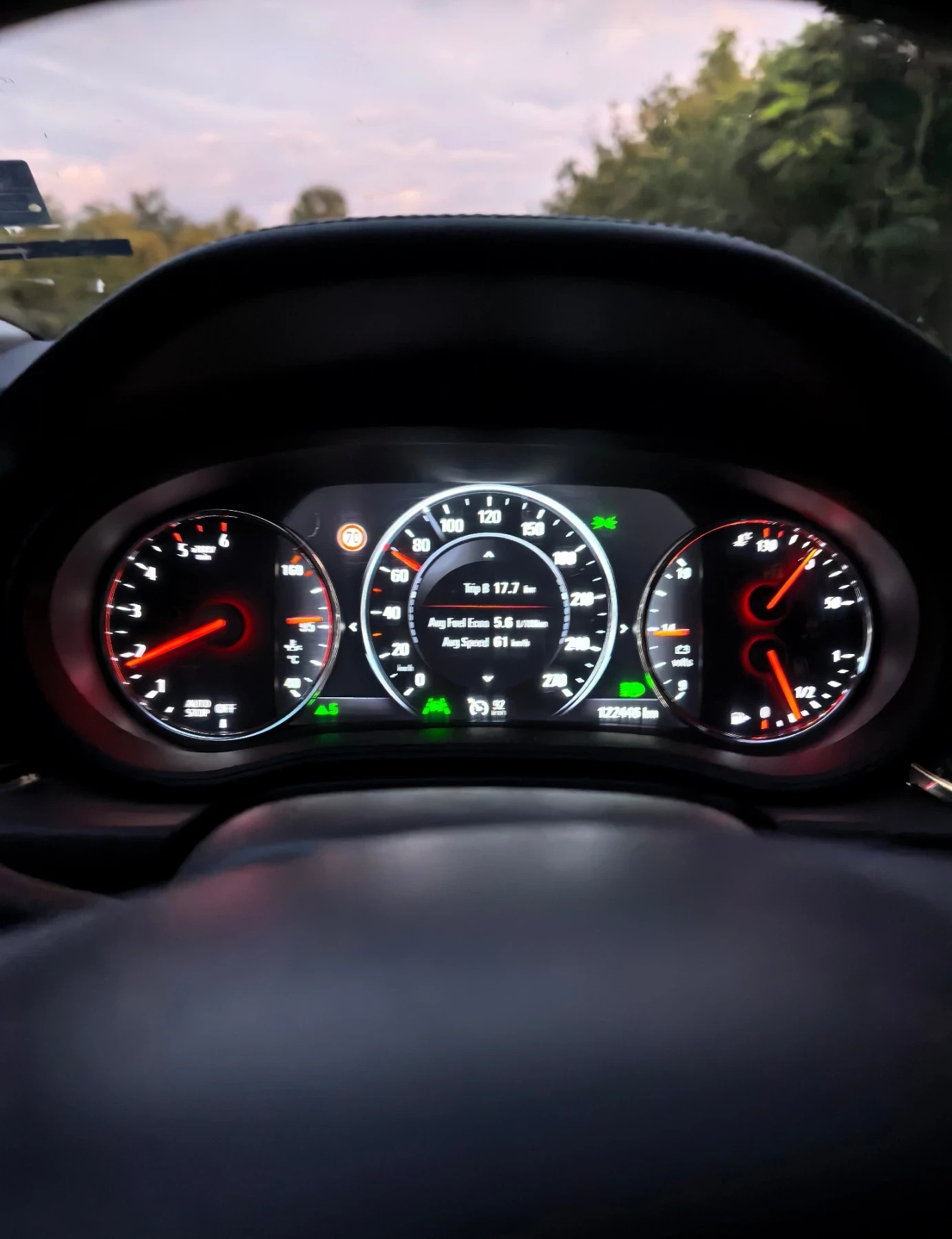 Opel Insignia Sports tourer, снимка 7 - Автомобили и джипове - 56262541