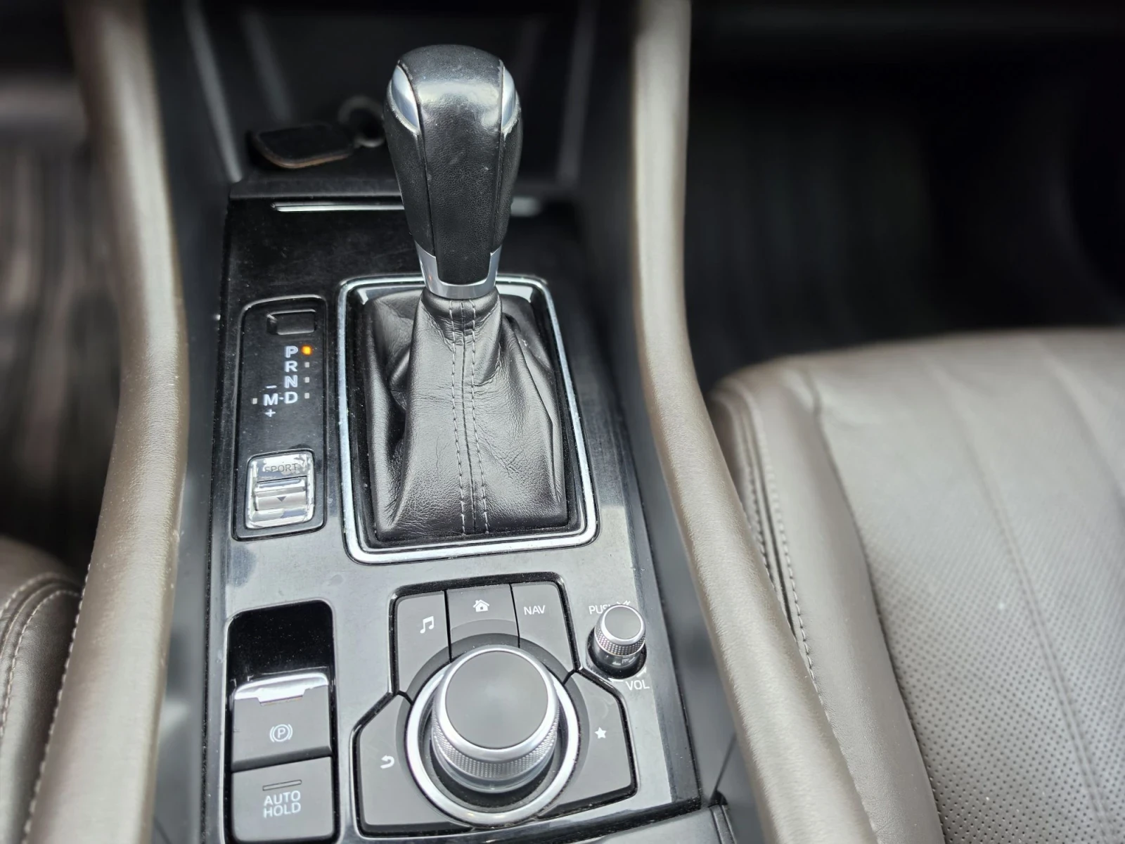 Mazda 6 2.5i Turbo Takumi, снимка 11 - Автомобили и джипове - 56235276