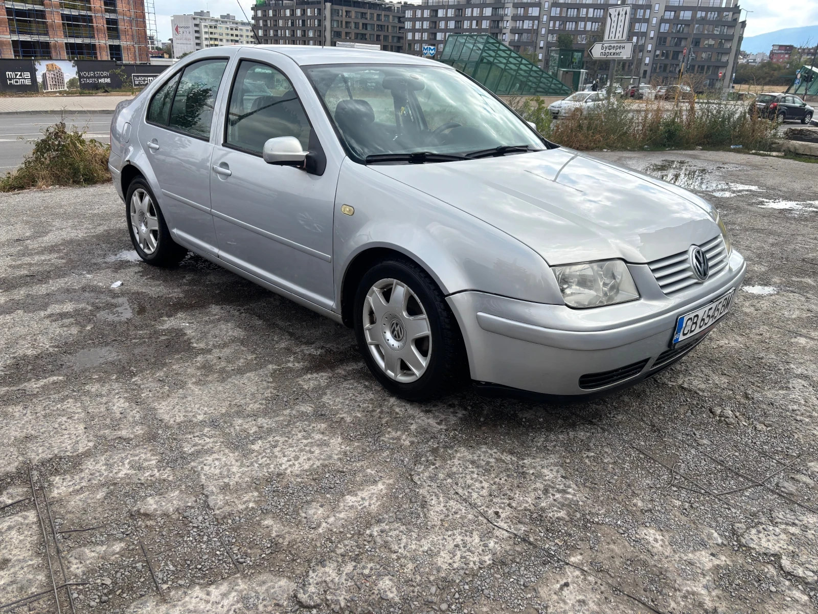 VW Bora, снимка 6 - Автомобили и джипове - 56249515