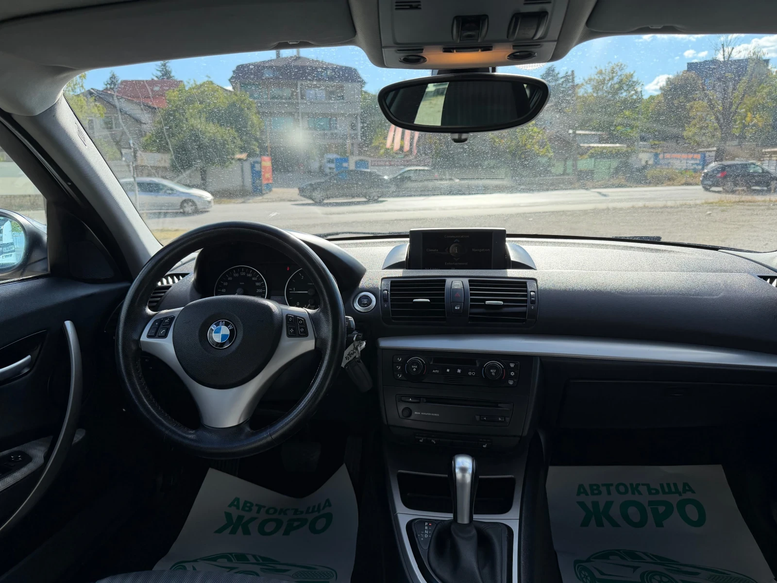 BMW 120 163 коня, АВТОМАТ, НАВИ, КОЖА, ПОДГРЕВ, ШИБИДАХ, снимка 8 - Автомобили и джипове - 56261810