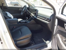 Kia Sportage * EX* КОЖА* ПОДГРЕВ* ПАНОРАМА* NAVI* LED*  | Auto.bg — изображение 5