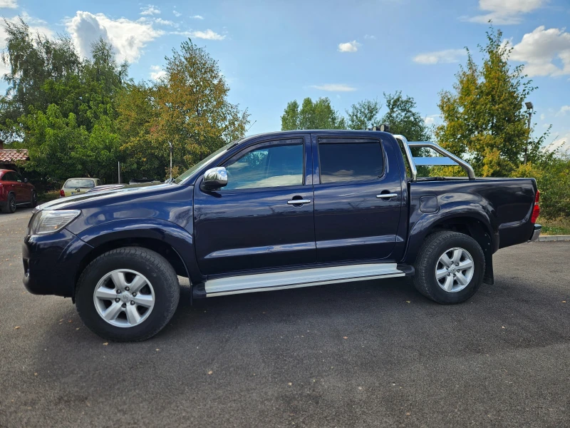 Toyota Hilux 3.0d 170k.c Лизинг, снимка 4 - Автомобили и джипове - 47430571