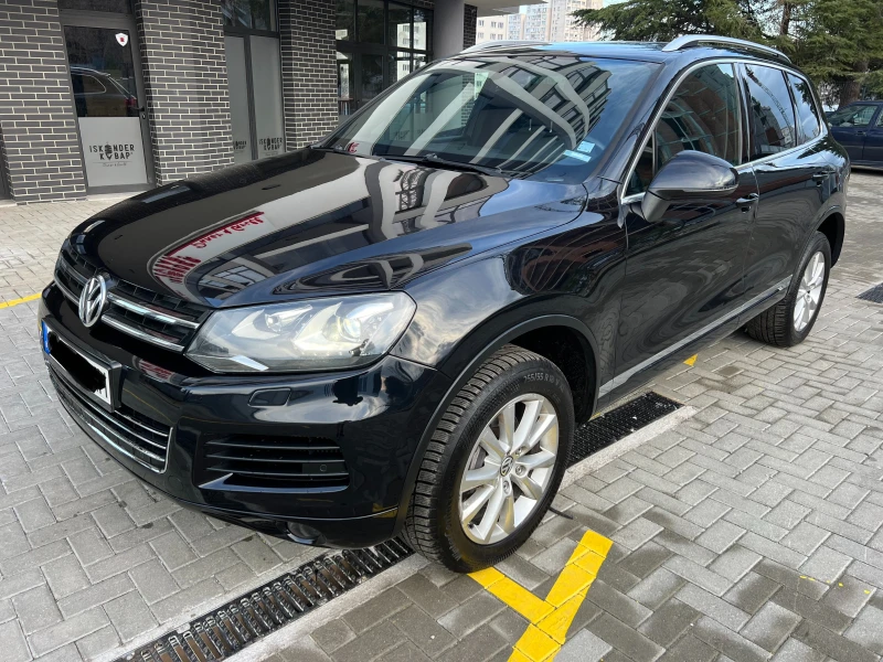 VW Touareg 3.0TDI КОПУВАН ОТ БГ МНОГО ДОБРО СЪСТОЯНИЕ, снимка 1 - Автомобили и джипове - 48446014