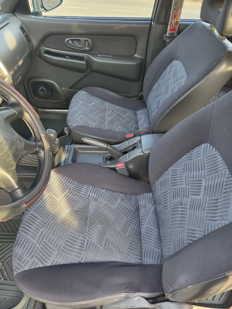 Mitsubishi L200 2.5, снимка 14 - Автомобили и джипове - 52580578