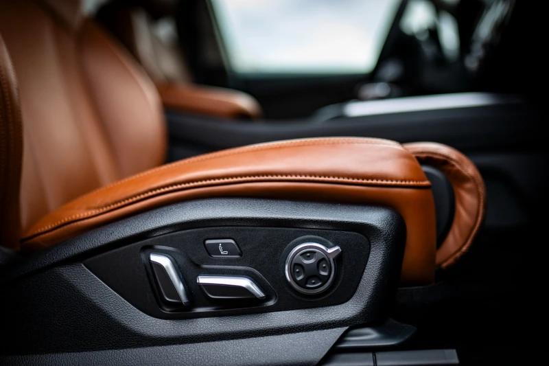 Audi Q7 MATRIX-LED / HEAD UP / 360 CAMERA / N1, снимка 14 - Автомобили и джипове - 52020447