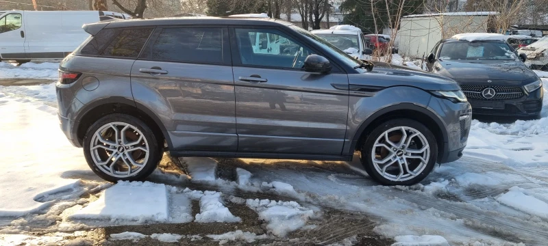 Land Rover Evoque, снимка 4 - Автомобили и джипове - 53125112
