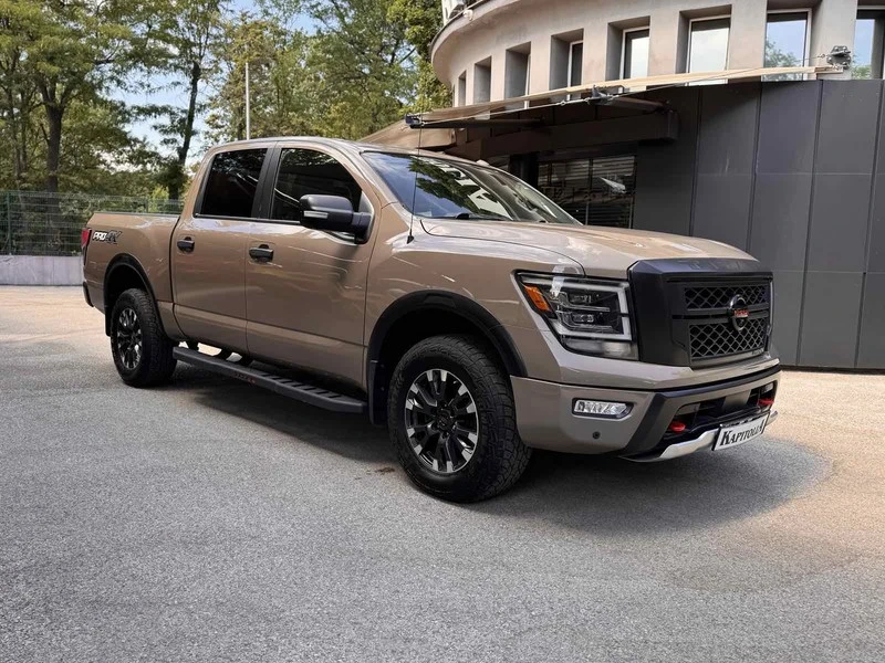 Nissan Titan crew cab PRO 4X - изображение 4