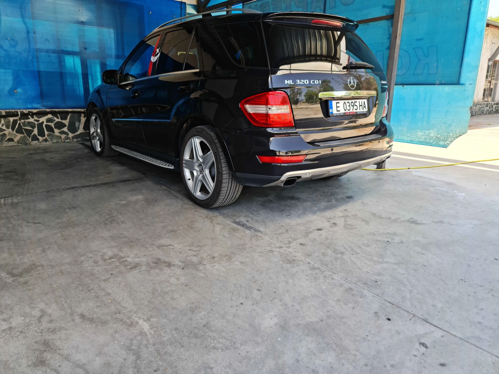 Mercedes-Benz ML 320, снимка 5 - Автомобили и джипове - 54220286