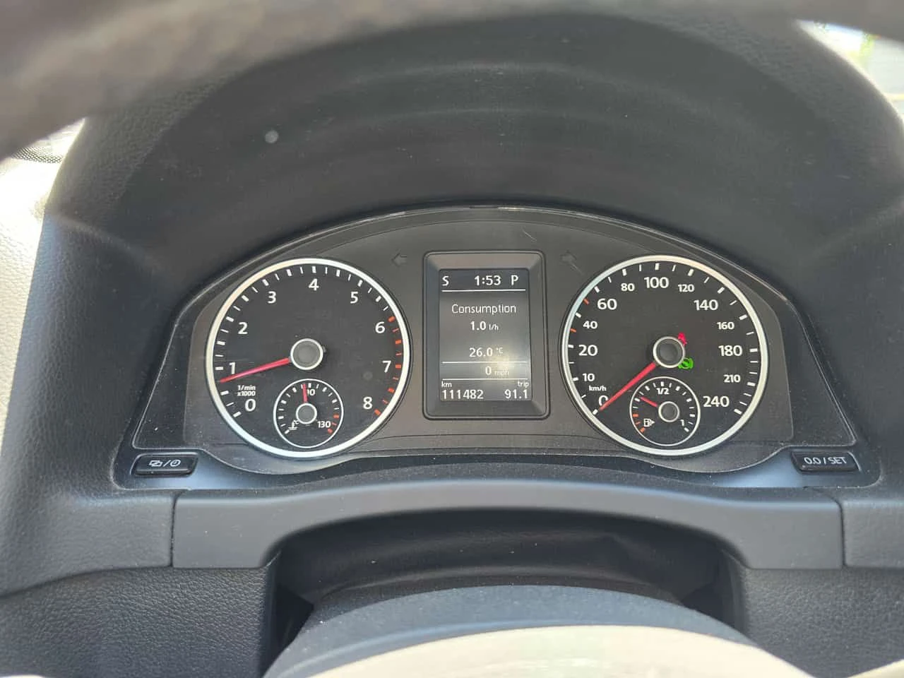VW Tiguan * Highline * CARFAX * БЕЗ ПЪРВОНАЧАЛНА ВНОСКА, снимка 8 - Автомобили и джипове - 54993255