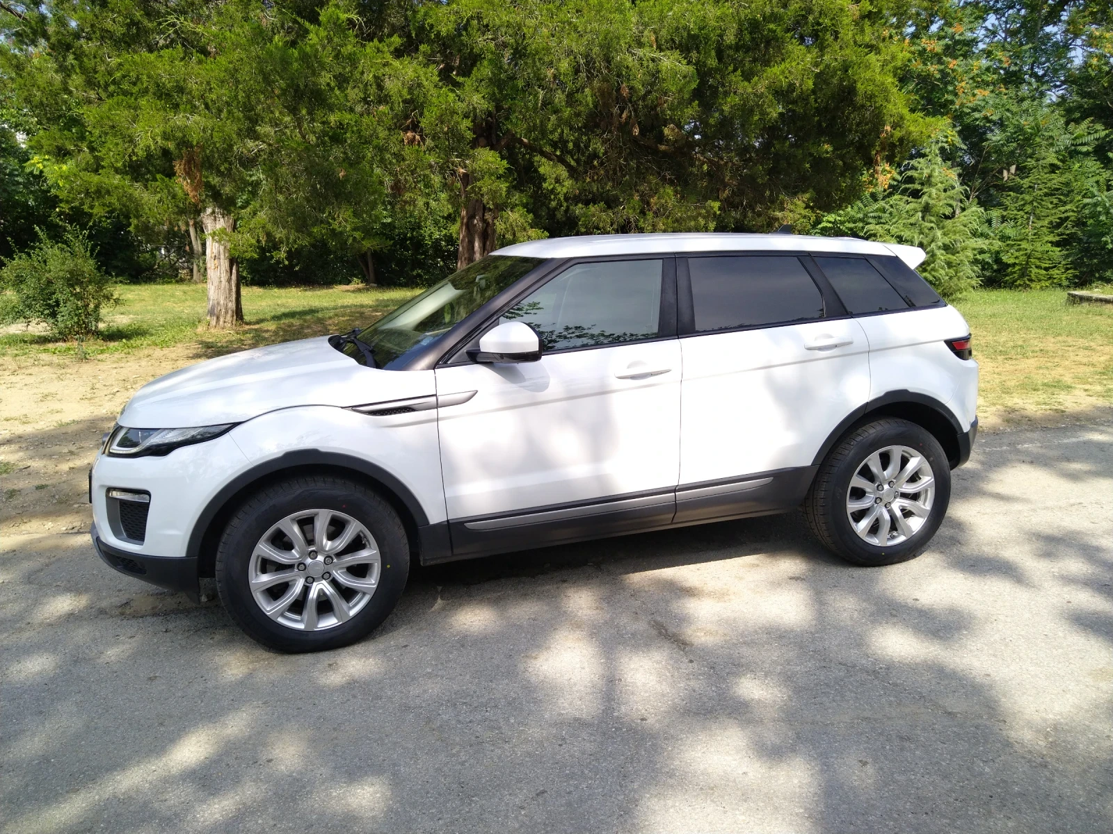 Land Rover Range Rover Evoque, снимка 5 - Автомобили и джипове - 55120441