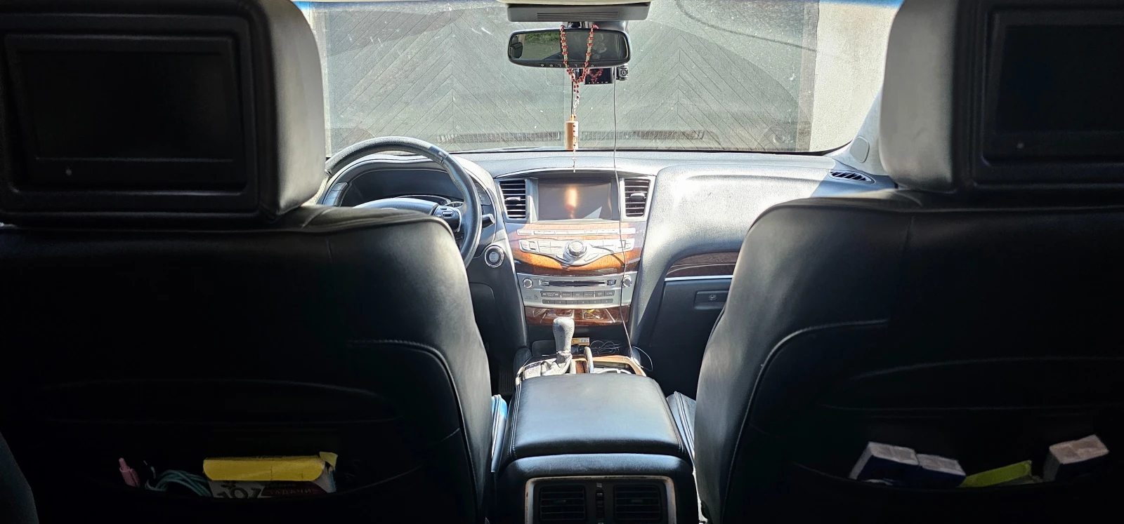 Infiniti QX60 Газ/Бензин, снимка 13 - Автомобили и джипове - 55192839
