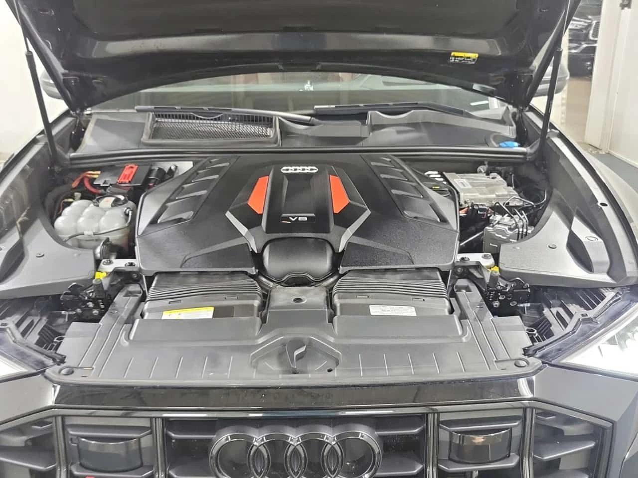 Audi SQ8 * 4.0 TFSI QUATTRO * CARFAX * ЦЕНА ДО БГ, снимка 17 - Автомобили и джипове - 55492117