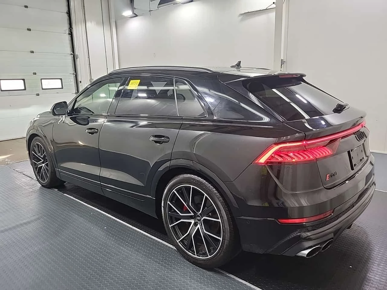 Audi SQ8 * 4.0 TFSI QUATTRO * CARFAX * ЦЕНА ДО БГ, снимка 4 - Автомобили и джипове - 55492117