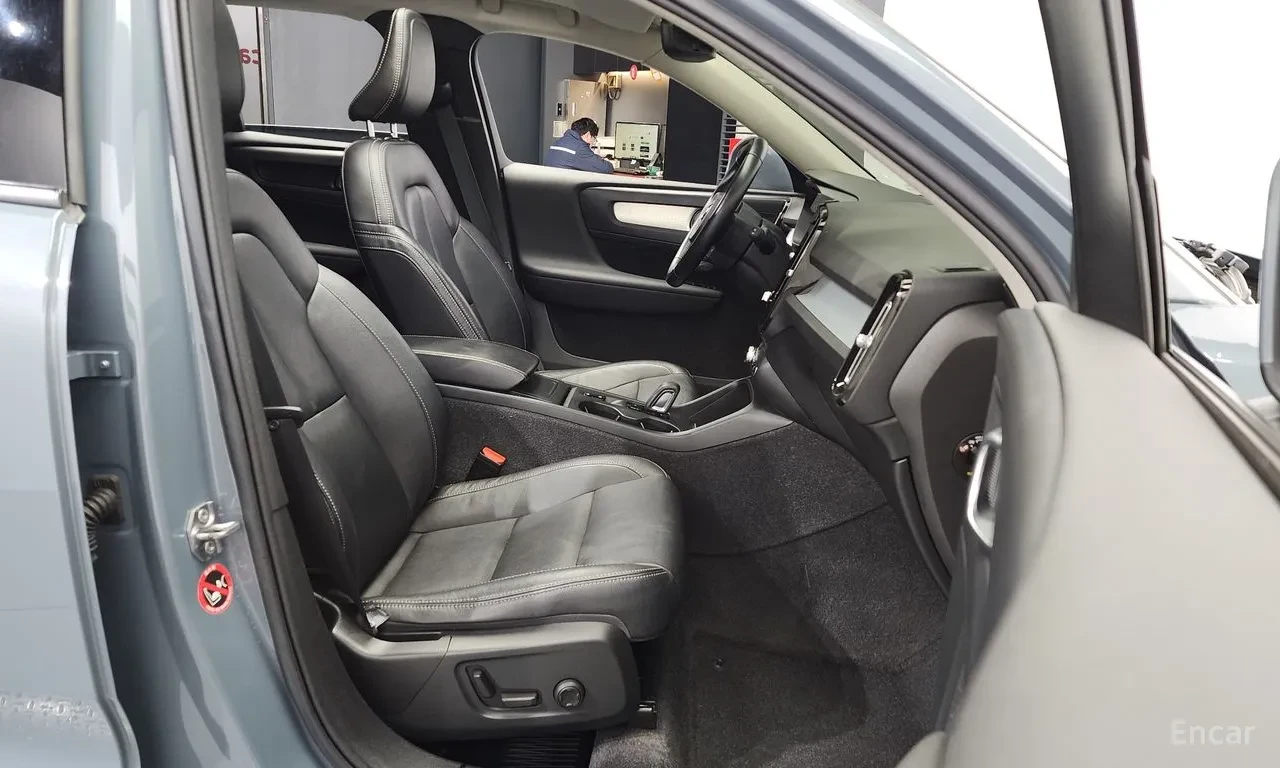 Volvo XC40 T4 Inscription* ������*  | Mobile.bg � ����������� 8