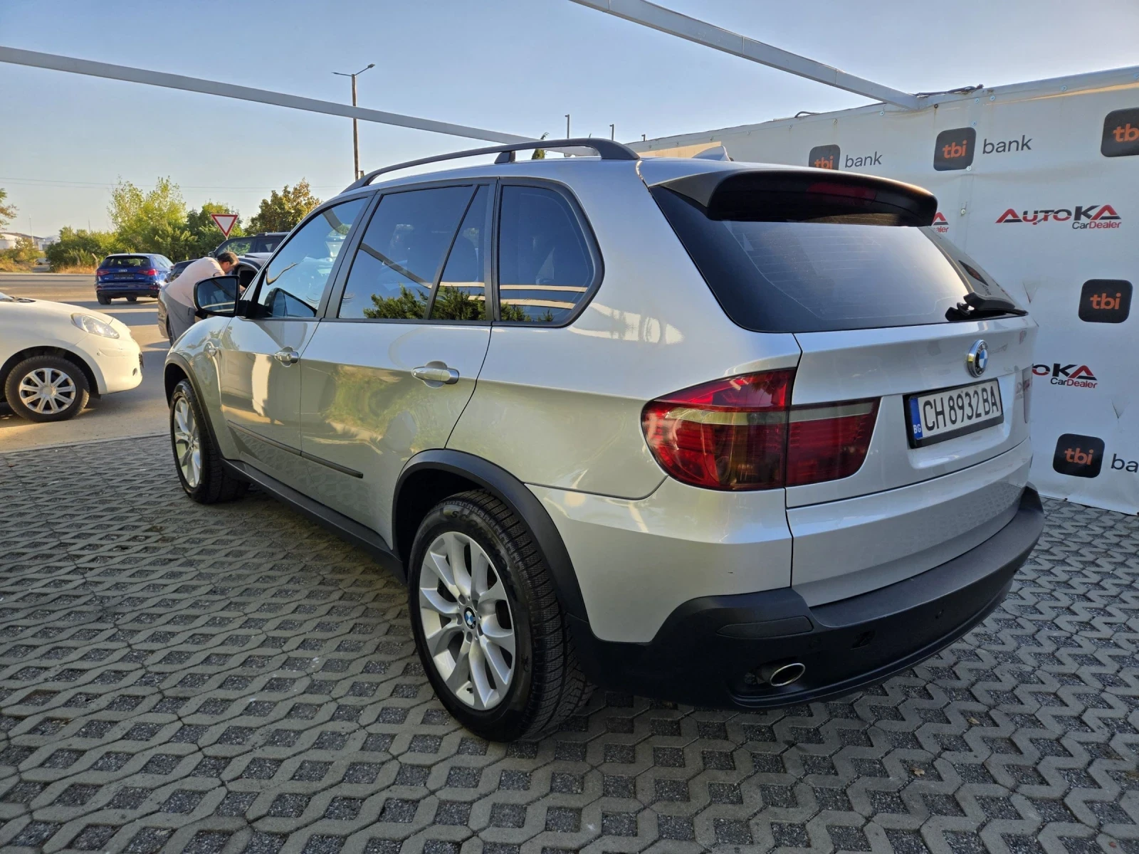 BMW X5 3.0SD-286кс= 4Х4= FACE= HUD= ПАНОРАМА= ПОДГРЕВ, снимка 5 - Автомобили и джипове - 56024016